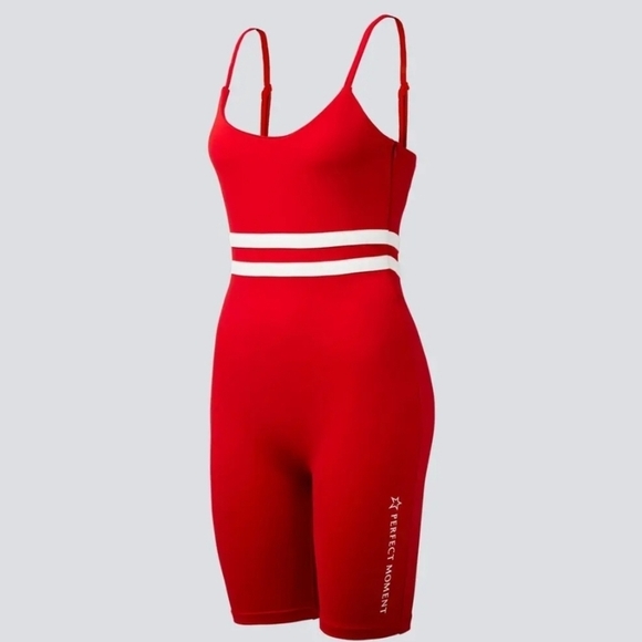 New Perfect Moment Seamless Stripe Red Fitness Suit NWT Medium - Picture 6 of 13